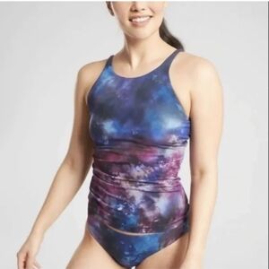 Athleta Supernova Keyhole Tankini Top sized medium